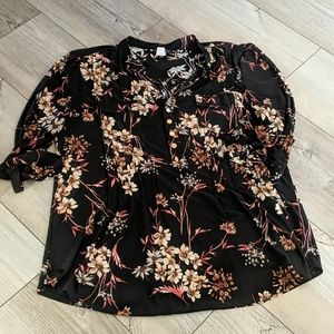 Black floral top